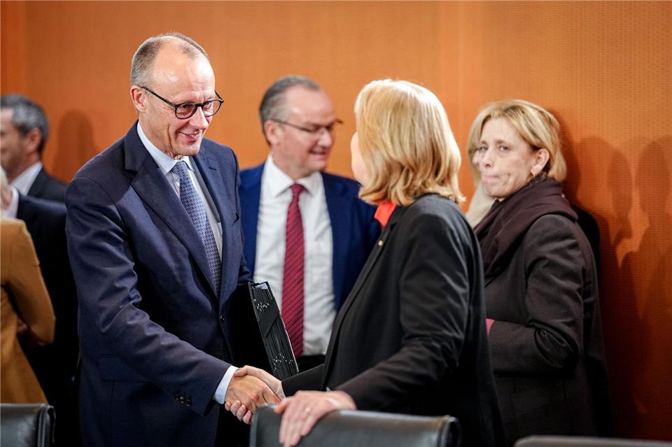Der Kanzler und seine Arbeitsministerin wollen die neue Grundsicherung im Kabinett auf den Weg bringen. (Archivfoto)Kay Nietfeld/dpa