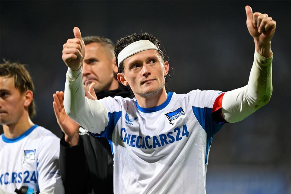 Hertha schlägt sich selbst: Drei Comebacks machen Hoffnung Der Kapitän trifft wieder: Fabian Reese gelang sein erster Saisontreffer.Ulrich Hufnagel/dpa