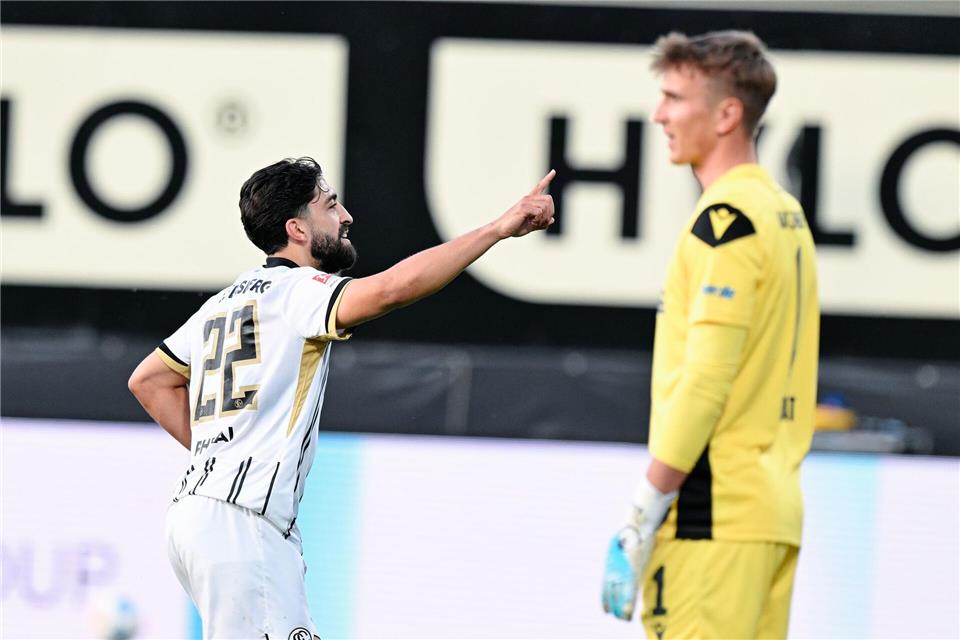Der Karlsruher SC hat das Gastspiel in Elversberg klar verloren.Uwe Anspach/dpa