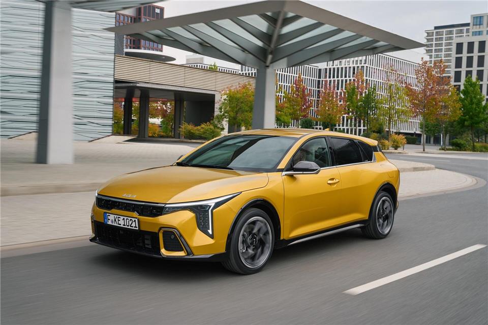 Der Kia Ceed wird eingestellt: Als Nachfolger bringt Kia ab Anfang 2026 den neuen K4 in die Kompaktklasse.Kia/dpa-tmn