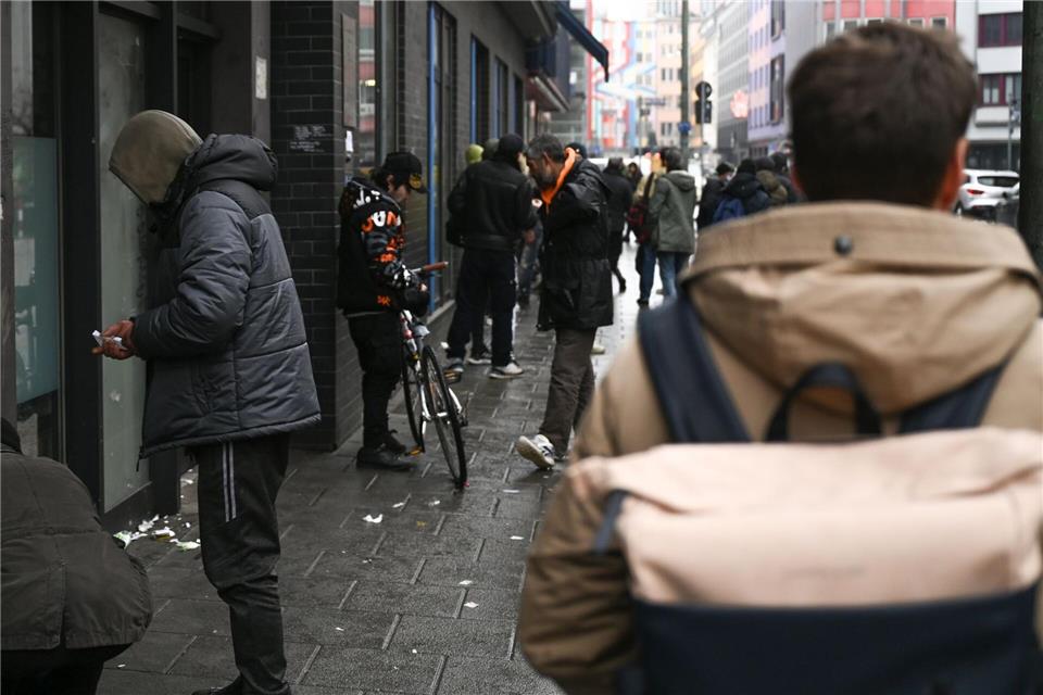 Der Konsumraum der „Integrativen Drogenhilfe“ liegt in der Niddastraße, einem Brennpunkt der Mainmetropole. (Archivbild) Arne Dedert/dpa