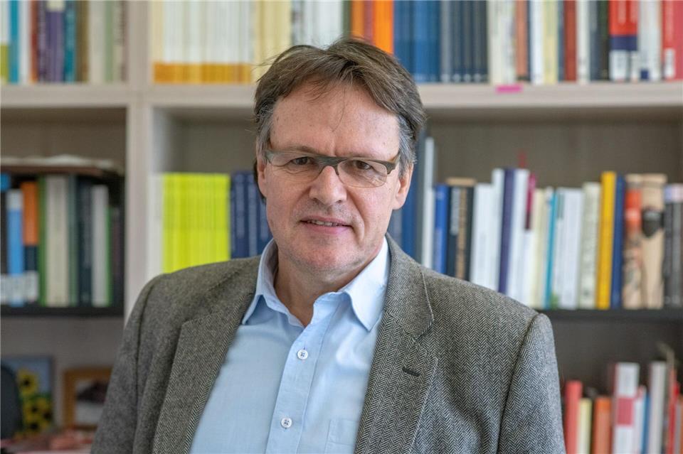 Der Kulturwissenschaftler Gunther Hirschfelder hat einige Erkläransätze für den Karamellkeks-Trend. (Archivbild)Armin Weigel/dpa