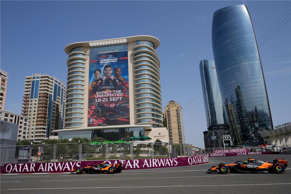 Der Kurs in Baku bleibt bis einschließlich 2030 im Formel-1-Rennkalender.Darko Bandic/AP/dpa