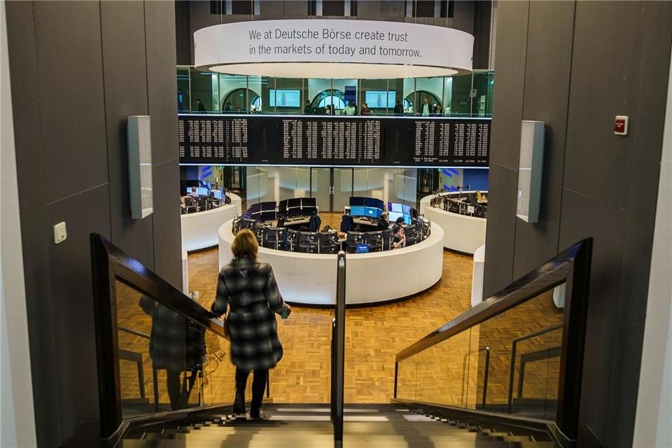 Der Kursrutsch bei SAP belastete auch den deutschen Leitindex Dax. (Archivbild)Andreas Arnold/dpa