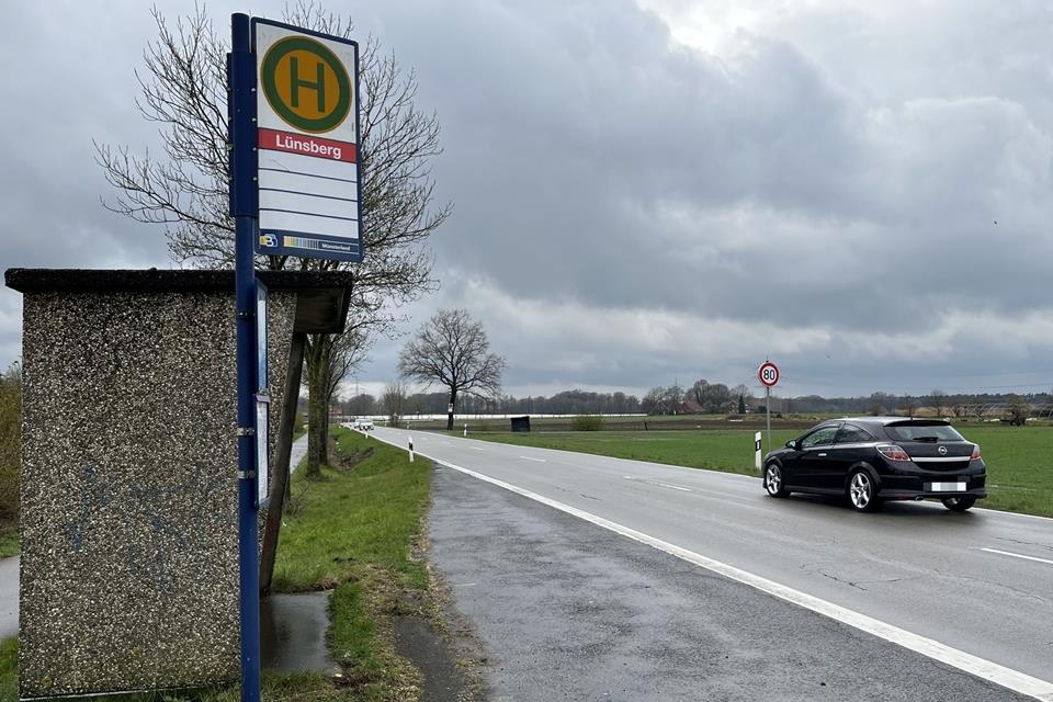 Der Landesbetrieb Straßen-NRW wird im Sommer die Borkener Straße in Ramsdorf sowie die Coesfelder Straße in Gemen sanieren. Dabei werden auch die Bushaltestellen barrierefrei gestaltet.