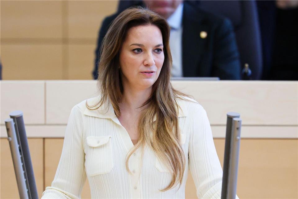 „Der Landesentwicklungsplan Windenergie ist die entscheidende Grundlage der Windenergieplanung für die kommenden Jahre“, sagte Innenministerin Magdalena Finke (CDU). (Archivbild)Frank Molter/dpa