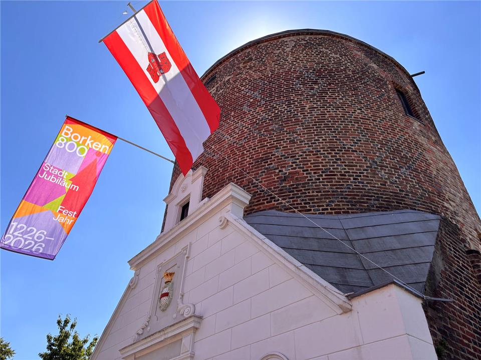 Der Landschaftsverband Westfalen-Lippe hat die Borkener Türme zum Denkmal des Monats erkoren.