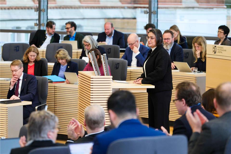 Der Landtag berät abschließend über den Haushalt für 2026.Frank Molter/dpa