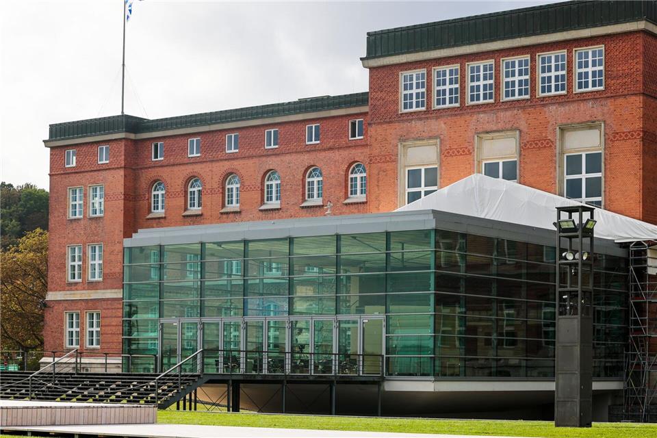 Der Landtag debattiert über Bildungspolitik. (Archivbild)Frank Molter/dpa