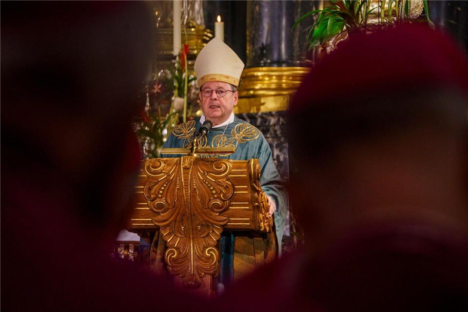 Der Limburger Bischof Georg Bätzing, Vorsitzender der Deutschen Bischofskonferenz, wünscht sich mehr Zuversicht. (Archivbild)Andreas Arnold/dpa