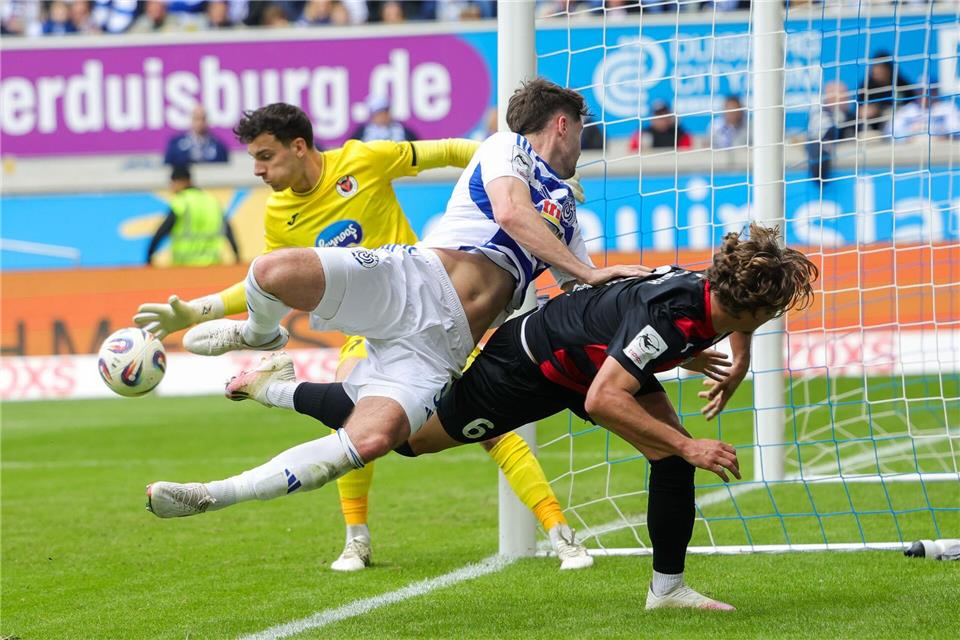 Der MSV Duisburg hat sich die Chance auf den Durchmarsch erhalten.Christoph Reichwein/dpa