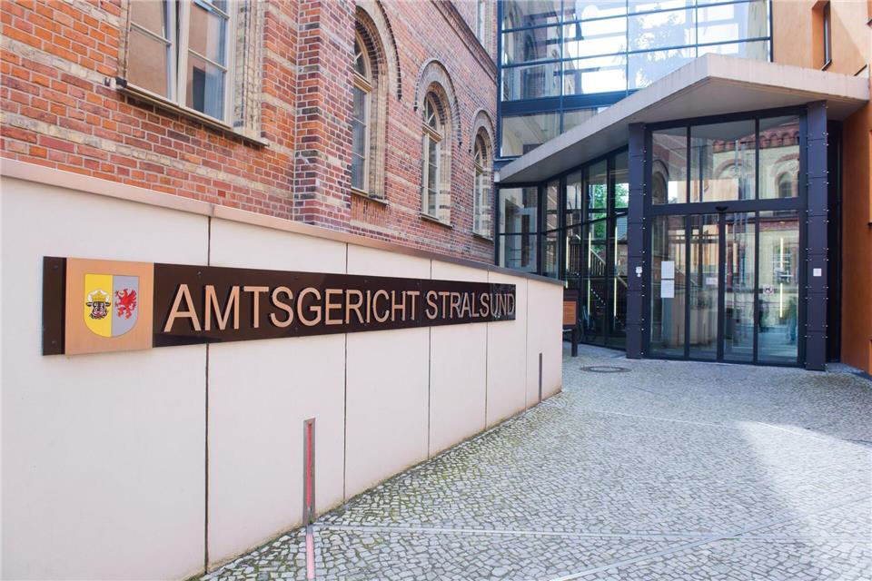 Der Mann wurde am Amtsgericht Stralsund wegen fahrlässiger Tötung verurteilt. (Archivbild)Stefan Sauer/dpa-Zentralbild/dpa