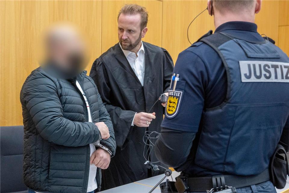 Der Mann wurde zu einer langen Haftstrafe verurteilt. (Archivbild) Stefan Puchner/dpa