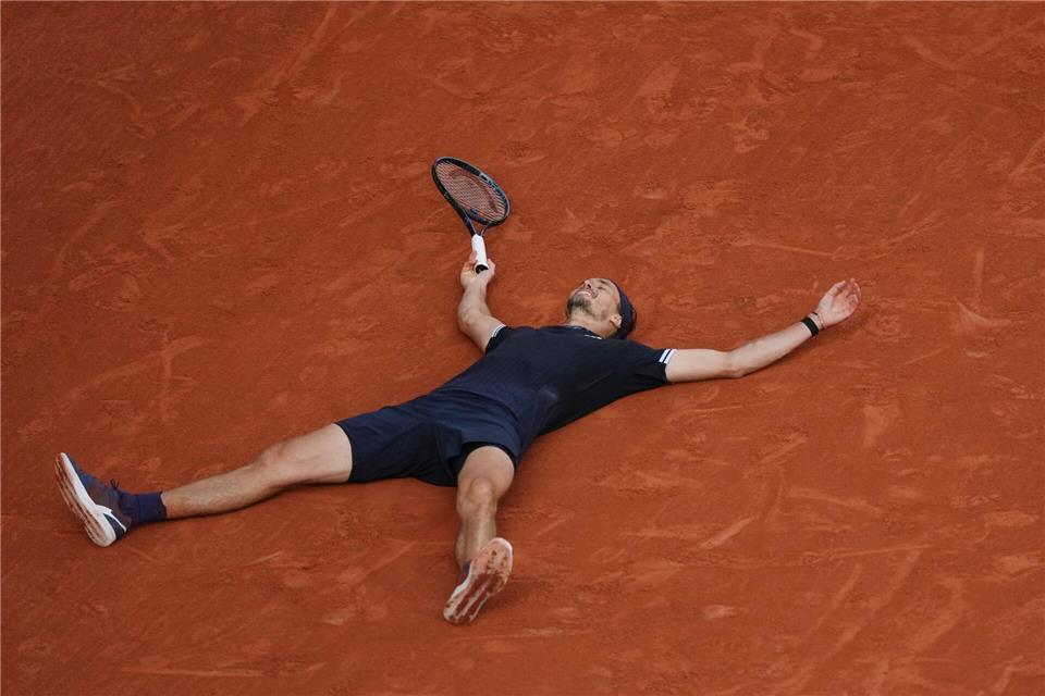 Der Moment des großen Triumphs von Alexander Zverev.Aurelien Morissard/AP/dpa