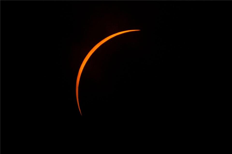 Der Mond befindet sich nahe der totalen Bedeckung der Sonne während einer totalen Sonnenfinsternis - gesehen 2024 von Eagle Pass, Texas. (Archivbild)Eric Gay/AP