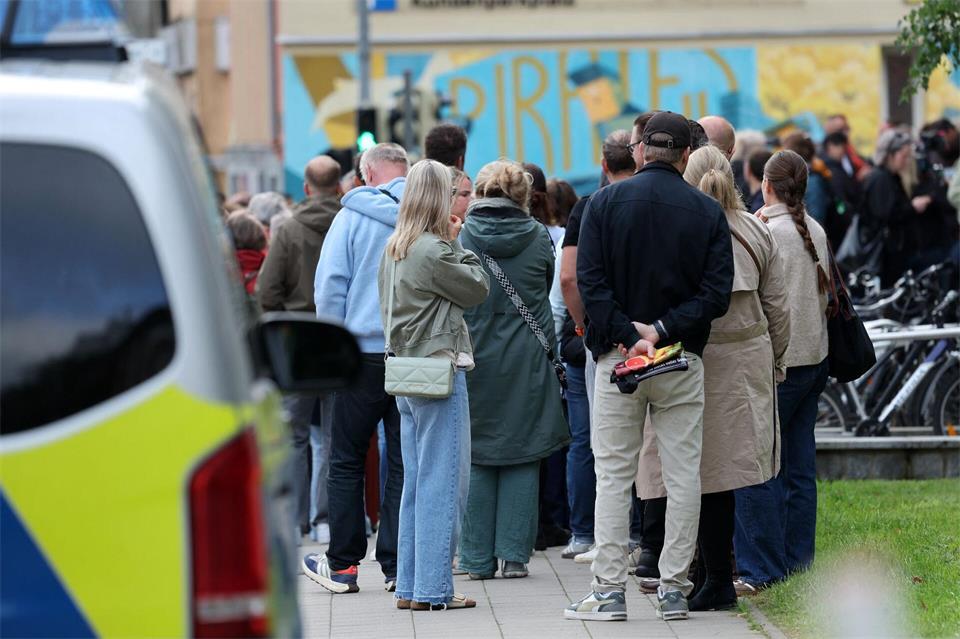 Der Mordprozess im Fall Fabian stößt auf großes Interesse. (Archivbild)Bernd Wüstneck/dpa