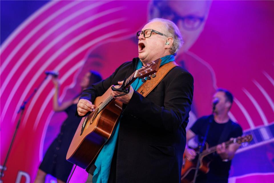 Der Musiker nimmt in seinen Songs gerne Bezug zu politischen und gesellschaftlichen Themen. (Archivbild)Carsten Koall/dpa