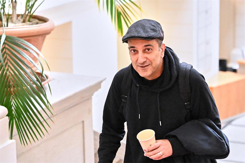 Der Neuköllner Linke-Politiker Rouzbeh Taheri wurde am 20. September in das Berliner Abgeordnetenhaus gewählt. (Archivbild)Soeren Stache/dpa