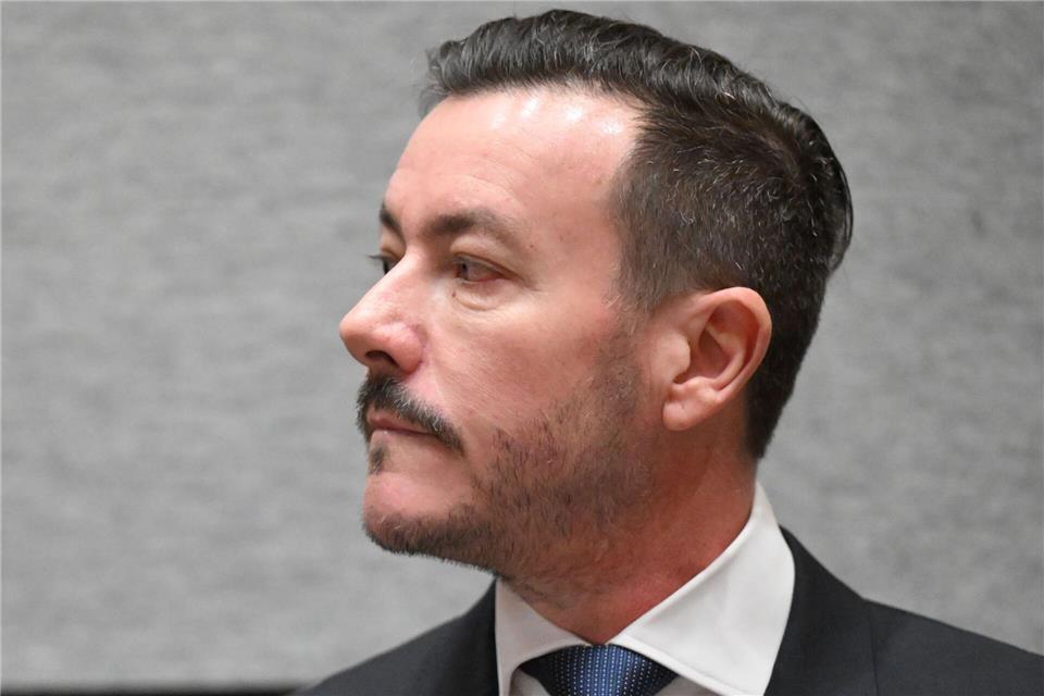 Der Oberste Gerichtshof (OGH) in Österreich verhandelte in einem Berufungsverfahren über das erste Urteil gegen Ex-Milliardär René Benko. (Archivbild) Barbara Gindl/APA/dpa