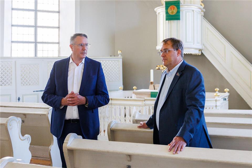 Der Ortsbürgermeister der Gemeinde Kallstadt, Thomas Jaworek (CDU), begleitet den rheinland-pfälzischen Ministerpräsidenten Alexander Schweitzer (SPD) auf dessen USA-Reise. Lando Hass/dpa