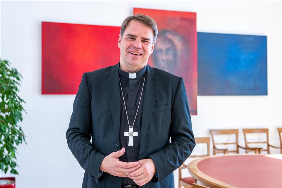 Der Passauer Bischof Stefan Oster gilt unter den deutschen Bischöfen als konservativ. (Archivbild)Armin Weigel/dpa
