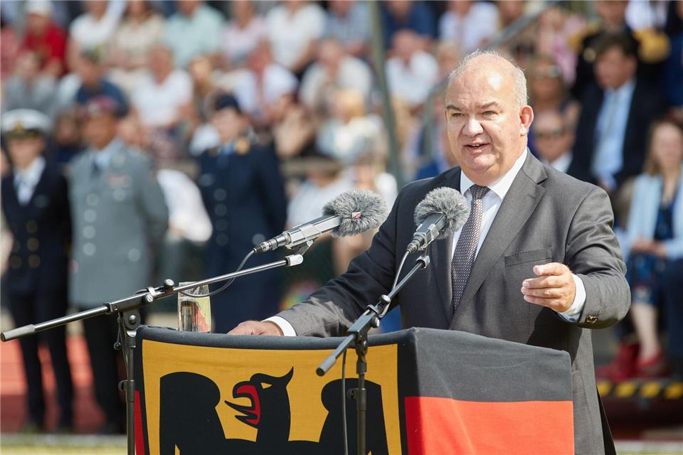 Der Präsident der Helmut-Schmidt-Universität Hamburg, Prof. Klaus Beckmann, beschäftigt keine Forschenden aus sicherheitspolitisch kritischen Ländern. (Archivbild)Georg Wendt/dpa