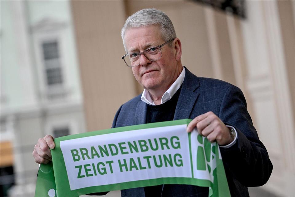 Der Präsident der IHK Cottbus, Jens Warnken, tritt gegen Rechtsextremismus ein. 2024 schloss er sich einem Bündnis für Demokratie und Zusammenhalt in Brandenburg an. (Archivbild)Britta Pedersen/dpa