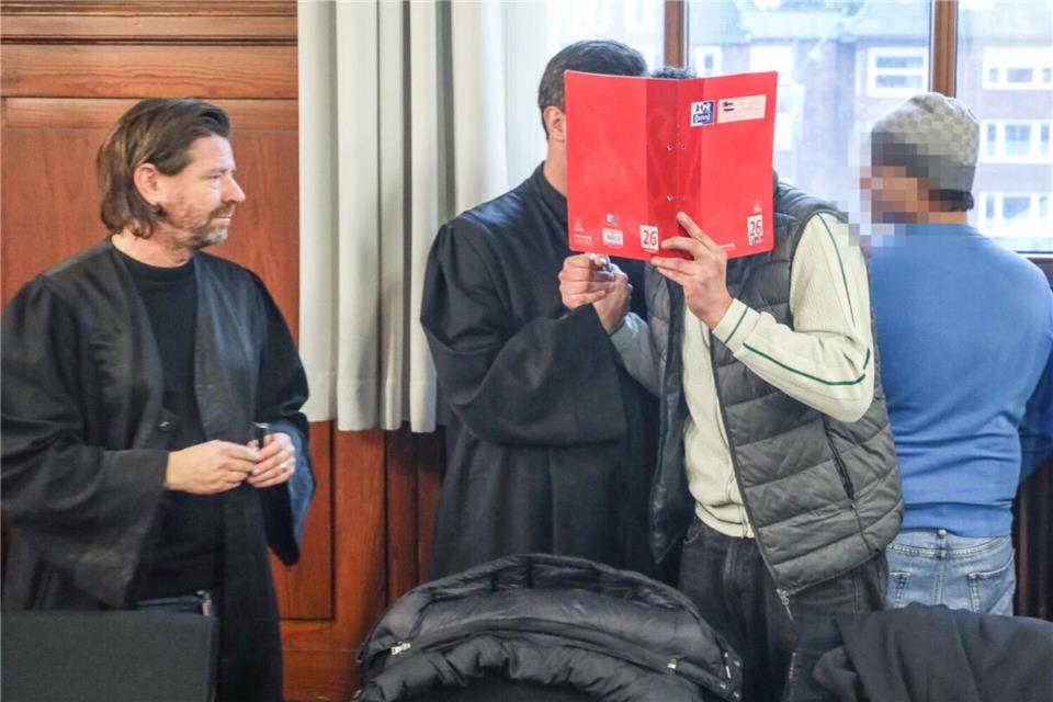 Der Prozess findet im Bocholter Amtsgericht statt. Zuständig ist die auswärtige Große Strafkammer des Landgerichts Münster.