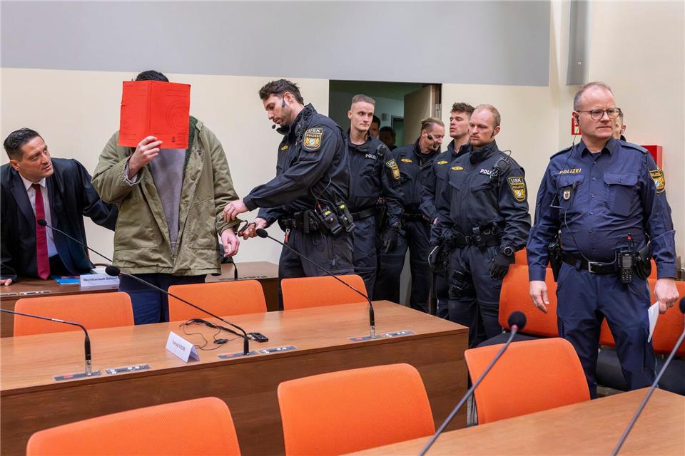 Der Prozess wegen des tödlichen Auto-Anschlages auf eine Demonstration neigt sich seinem Ende zu. (Archivbild)Peter Kneffel/dpa