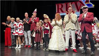 Der RKV proklamiert seine Prinzenpaare Justus I. und Michelle I. sowie Theo I. und Lea I.