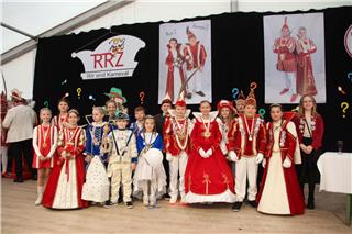 Der RRZ proklamiert das neue Kinderprinzenpaar Hannes I. und Maja I.