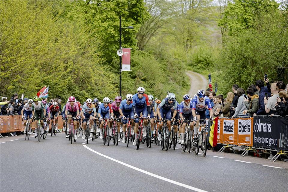 Der Rad-Klassiker in den Niederlanden führt über viele kleine Anstiege.Vincent Jannink / Anp/ANP/dpa