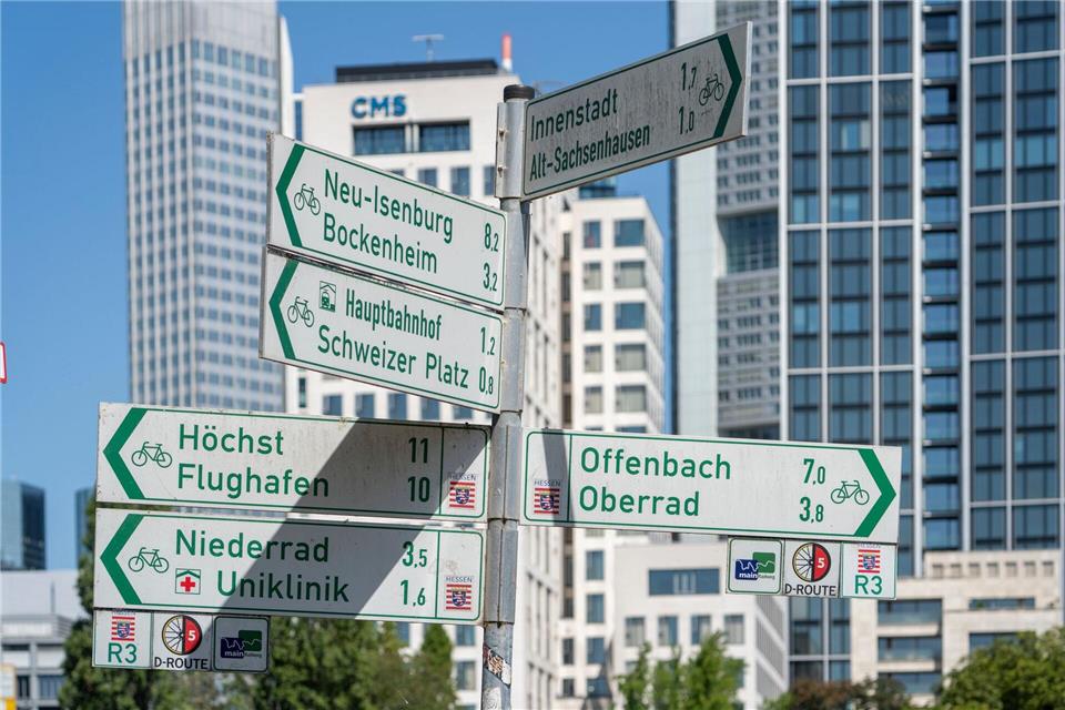 Der Radfernweg R3, auch Rhein-Main-Kinzig-Radweg genannt, verläuft auch durch Frankfurt.Andreas Arnold/dpa