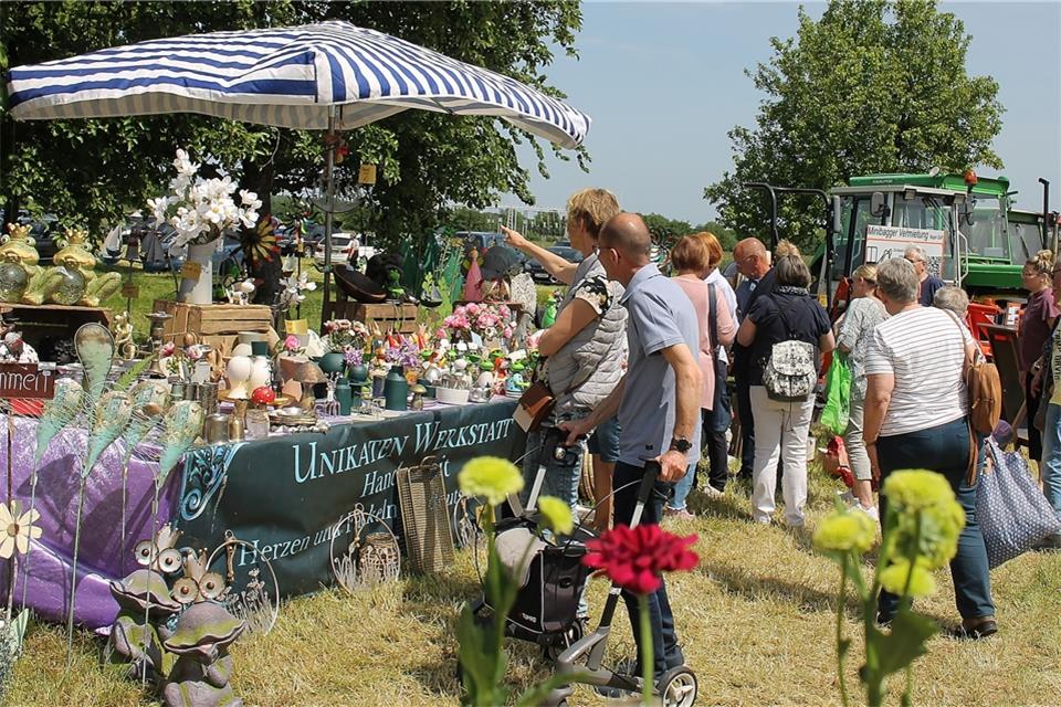Der Raesfelder Bauernmarkt hat wieder so viele Stände wie vor der Pandemie.