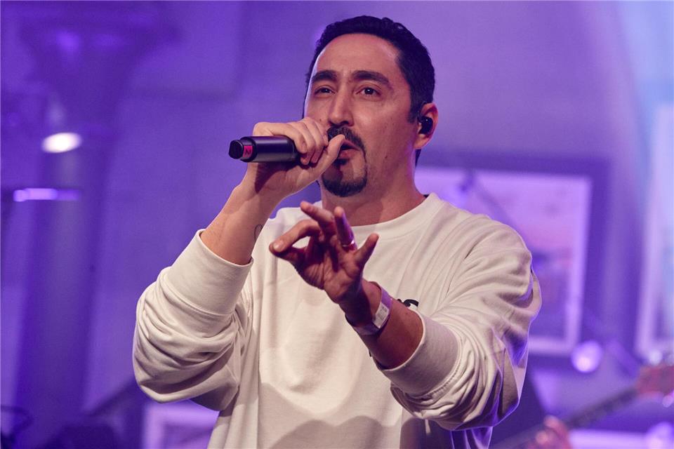 Demos gegen Merz-Äußerung - „Friedrich“-Protestsong  Der Rapper Eko Fresh thematisiert in seinem neuen Song „Friedrich“ subtilen Rassismus und schlechte Startchancen für junge Menschen mit Migrationshintergrund. (Archivfoto) Georg Wendt/dpa