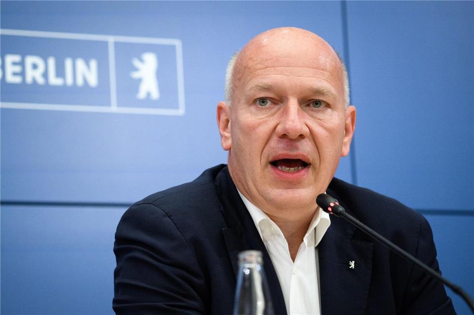Der Regierende Bürgermeister Kai Wegner (CDU) verurteilt den Anschlag auf Berlins Stromversorgung. (Archivbild)Bernd von Jutrczenka/dpa