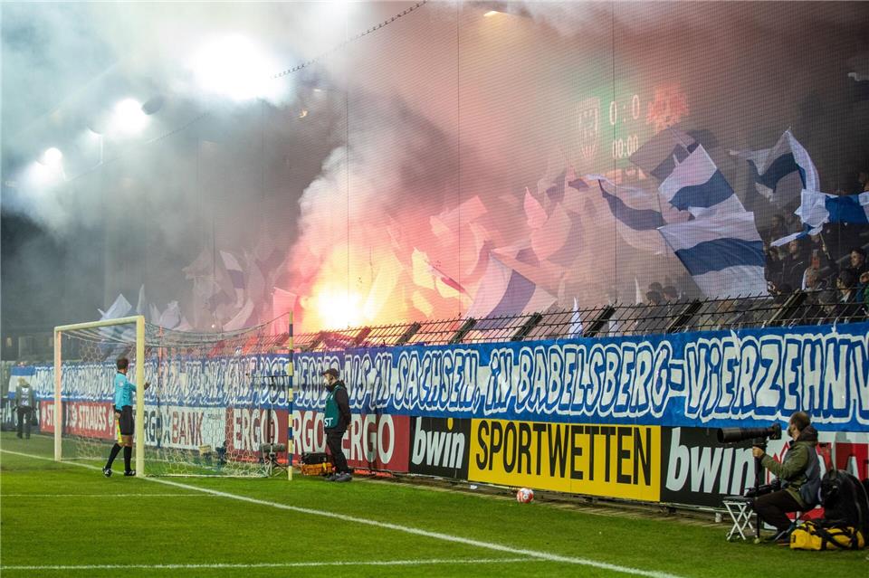 Der Regionalligist aus Potsdam bekam eine harte Strafe vom Landesverband. Andreas Gora/dpa
