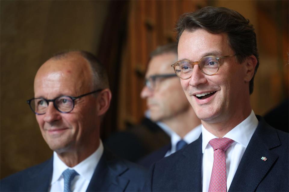 Der „Reservekanzler“ hatte viel Lob für den Kanzler übrig.Christoph Reichwein/dpa