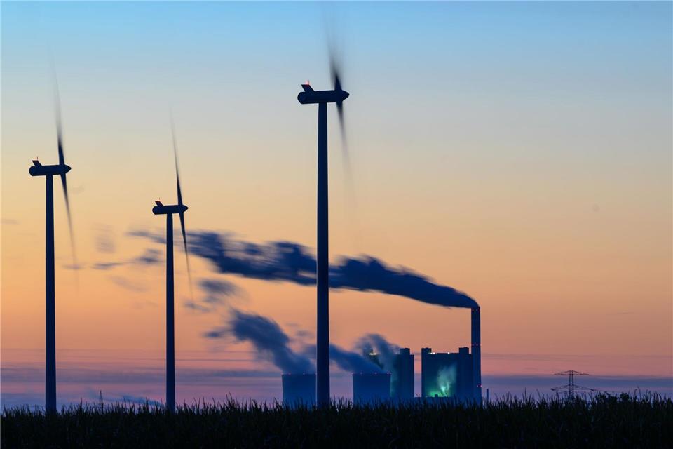 Der Rückgang klimaschädlicher Emissionen hat sich laut Umweltbundesamt verlangsamt.Hendrik Schmidt/dpa