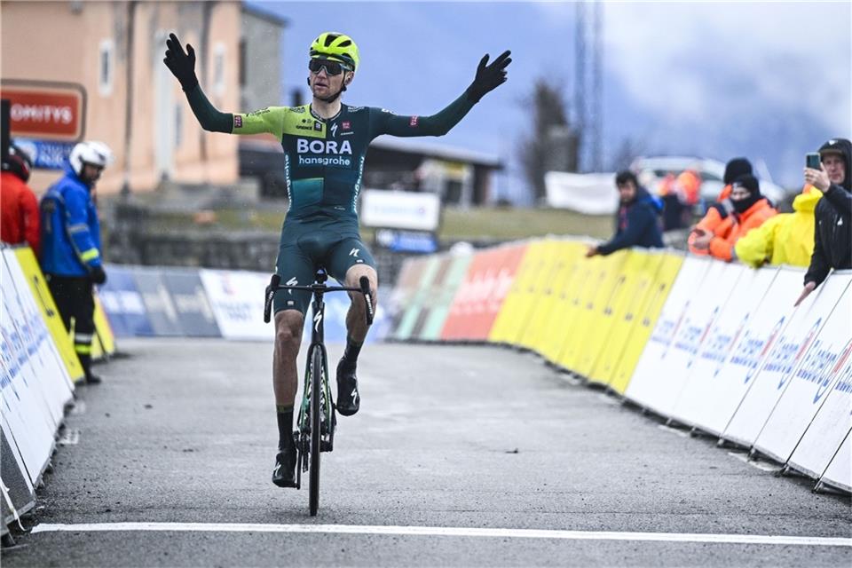 Der Russe Alexander Wlassow vom Team Bora-hansgrohe gewann die Etappe.