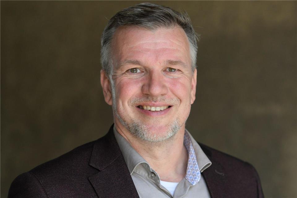 Der SPD-Kandidat Ralf Reinhardt hat seinen Landratsposten verteidigt. (Archivbild)Jens Kalaene/dpa