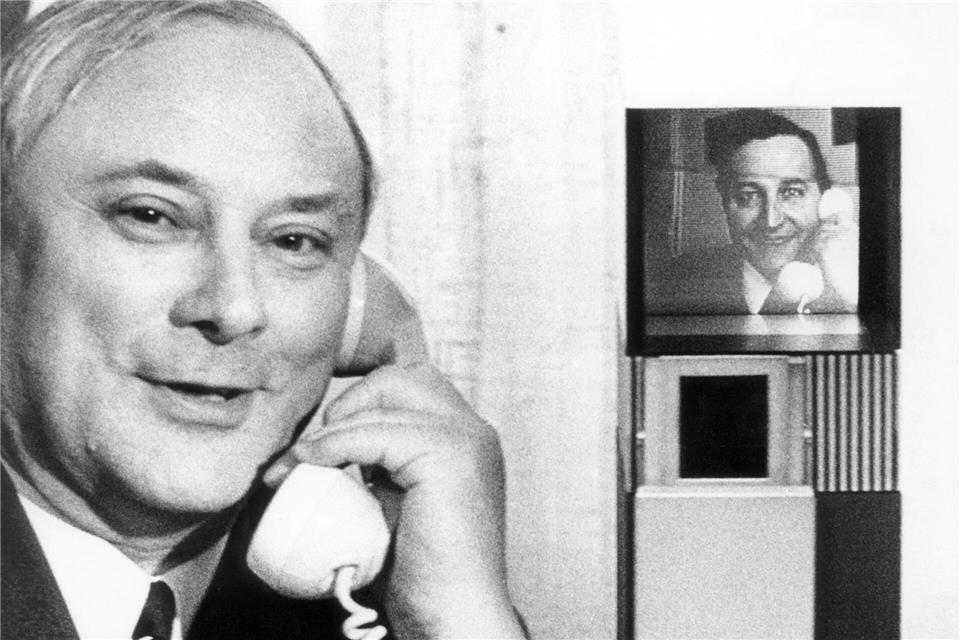 Der SPD-Politiker Georg Leber im Jahr 1971. Er war von 1966 bis 1972 Verkehrsminister, seit 1969 zusätzlich Postminister. Ab 1972 war er Verteidigungsminister. (Archivbild)picture alliance / dpa