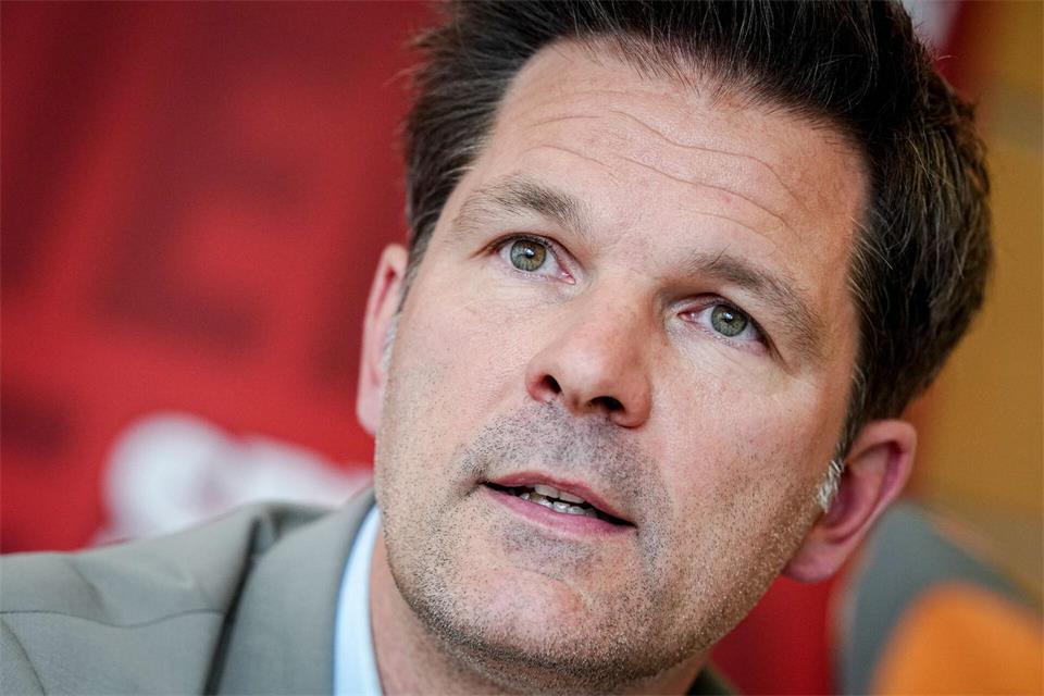 Der SPD-Politiker Steffen Krach weist Korruptionsvorwürfe zurück. Kay Nietfeld/dpa