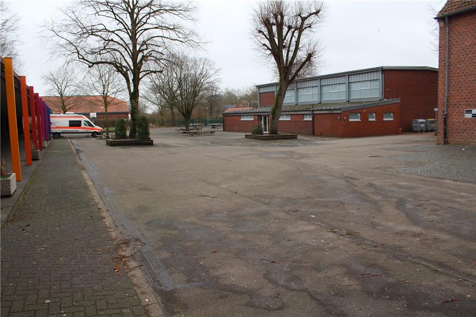 Der Schulhof der Gesamt- und der Alexanderschule soll umgestaltet werden. Dabei sollen die Schüler mitreden, fordert die UWG.
