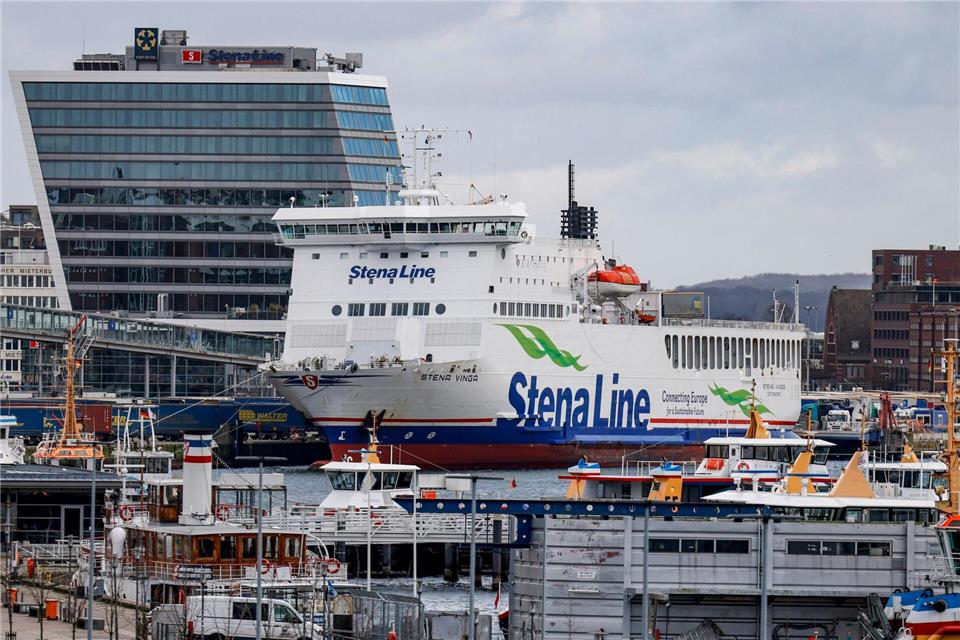 Der Seehafen Kiel hat 2025 einen neuen Rekord im Güterumschlag erzielt. (Archivbild)Axel Heimken/dpa