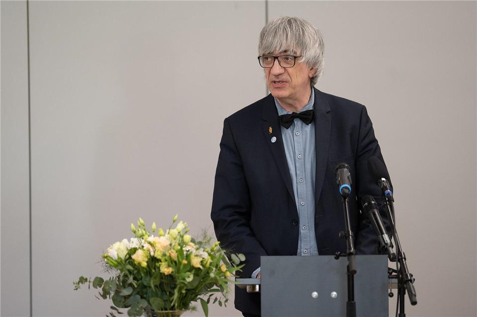 Der Senat der Uni Göttingen entzog Ex-Präsident Metin Tolan im vergangenen Jahr das Vertrauen. (Archivbild) Swen Pförtner/dpa