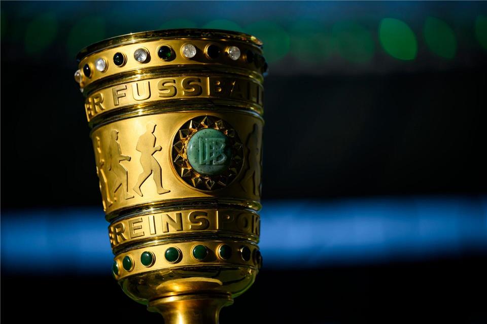Der Sieger spielt in der 1. Runde des DFB-Pokals (Archivbild).Tom Weller/dpa