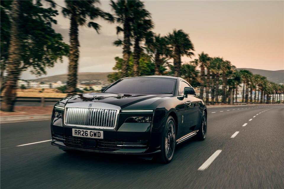 Der Spectre kombiniert modernste Elektrotechnik mit dem unverkennbaren Luxusdesign von Rolls-Royce.Rolls-Royce/dpa-tmn