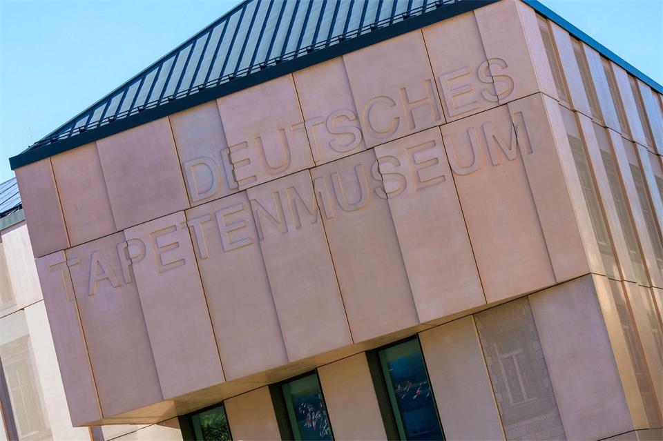 Der Steuerzahlerbund moniert, dass das künftige Deutsche Tapetenmuseum immer teurer werde, ohne dass Prognosen für Besucherzahlen vorlägen. Swen Pförtner/dpa