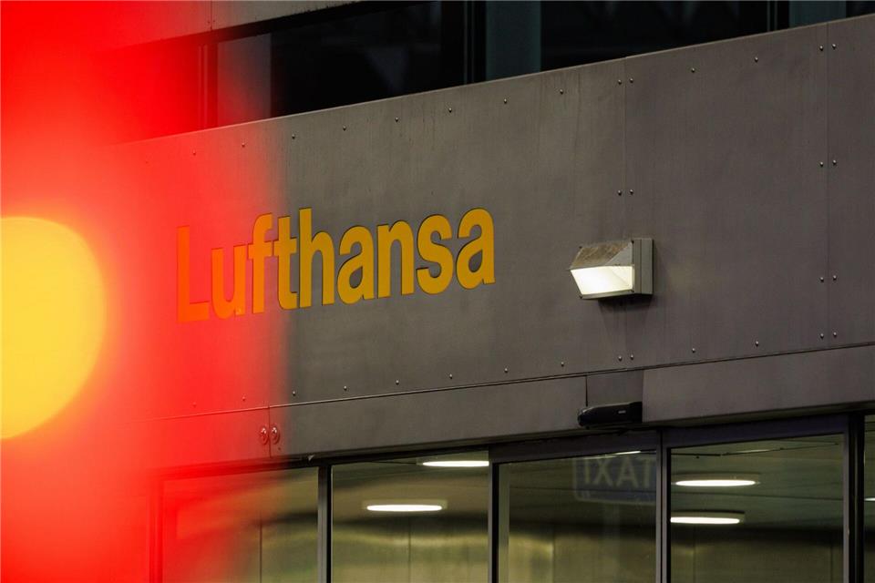 Der Streik hat auch Auswirkungen auf den Betrieb am Hamburger Flughafen.Hannes P. Albert/dpa